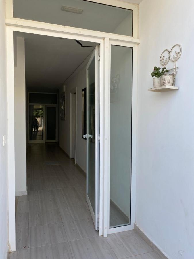 Jardin De Bougainvillier Apartment Sfax Bagian luar foto